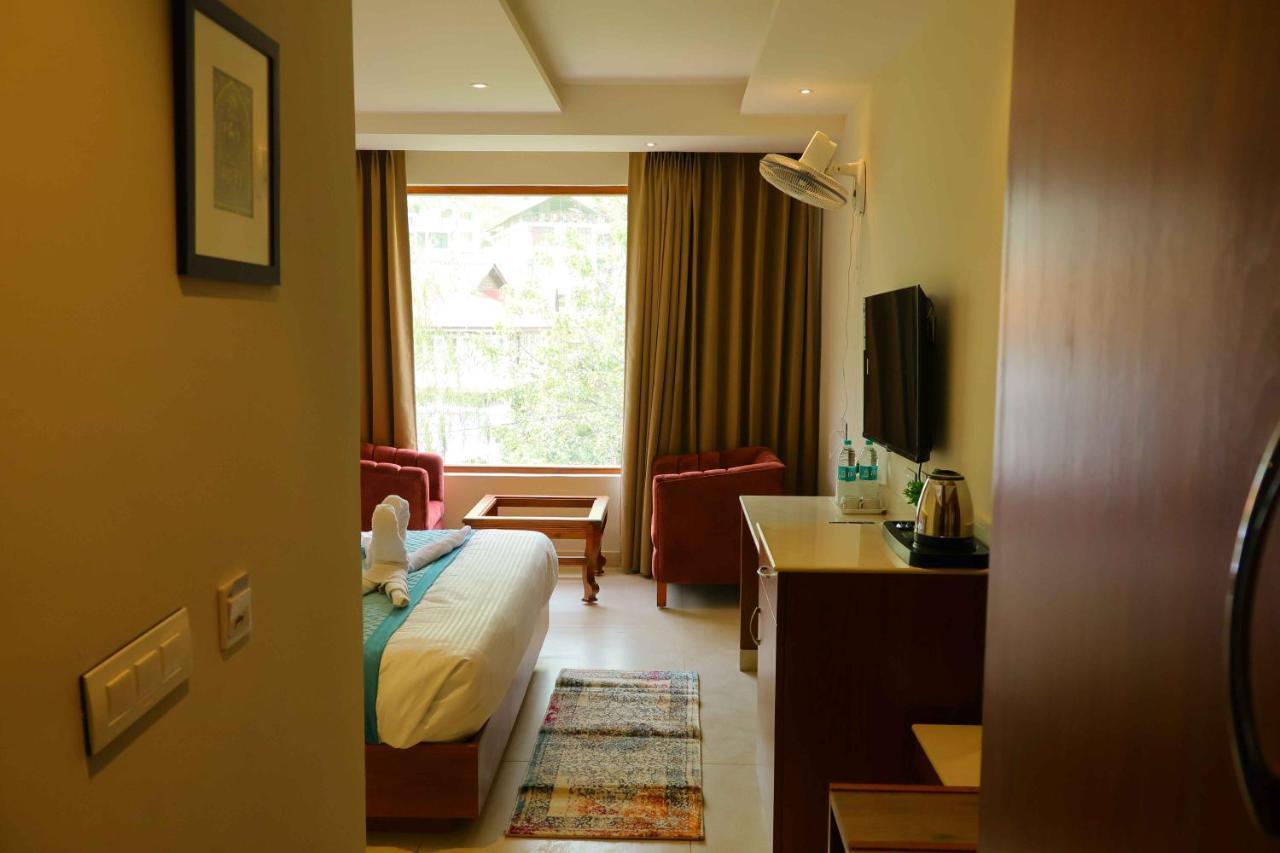 Sa-Ba Manali Inn, Mall Road Exterior photo